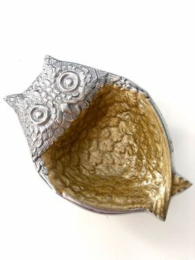Julia Knight Owl Serving Dish 6” Luxe Lodge Collection Aluminum Owl. Signed.